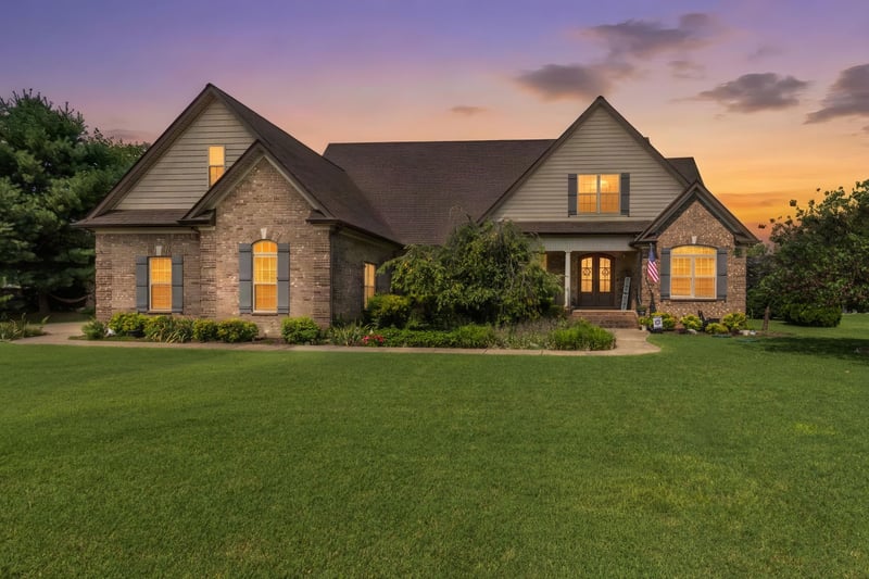 124 Hayfield Ct, Lascassas, TN 37085
