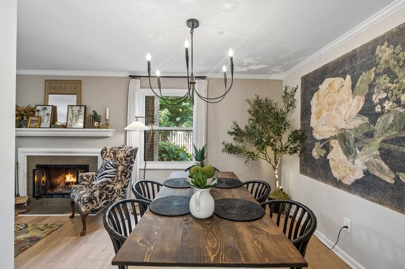 151 Hillsboro Pl, Nashville, TN 37215