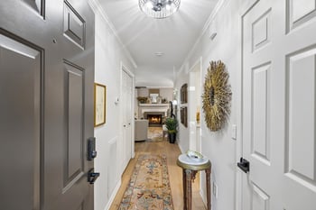 151 Hillsboro Pl, Nashville, TN 37215