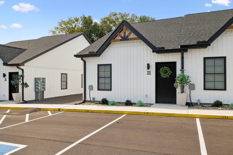 125 Deer Valley Drive E, Gordonsville, TN 38563