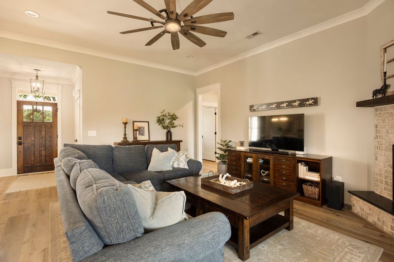3750 John Bill Dobbins Rd, Williamsport, TN 38487