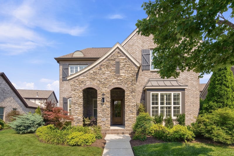 1652 Noah Ln, Gallatin, TN 37066