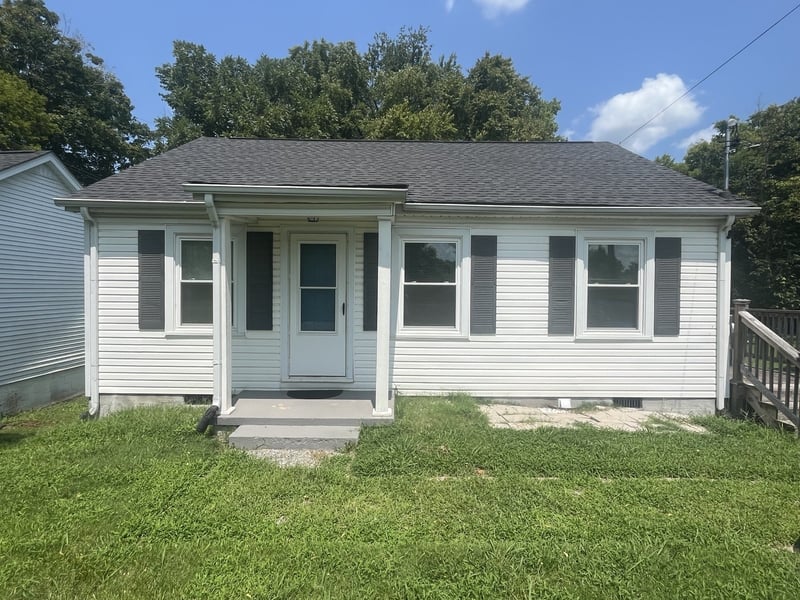 174 E Schell St, Gallatin, TN 37066
