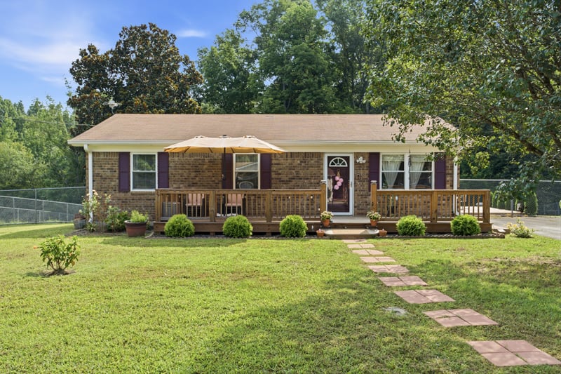 670 Bobbitt Rd, Ashland City, TN 37015