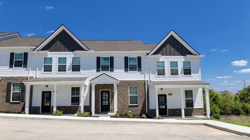 115 Dry Cy, La Vergne, TN 37086