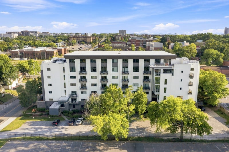 1101 18th Ave S #205, Nashville, TN 37212