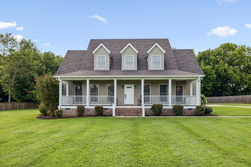 6421 Yeatman Ln, Columbia, TN 38401