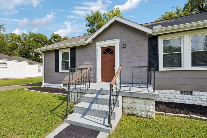 211 Rushwood Dr, Murfreesboro, TN 37130