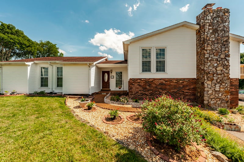 710 Shute Ln, Hendersonville, TN 37075