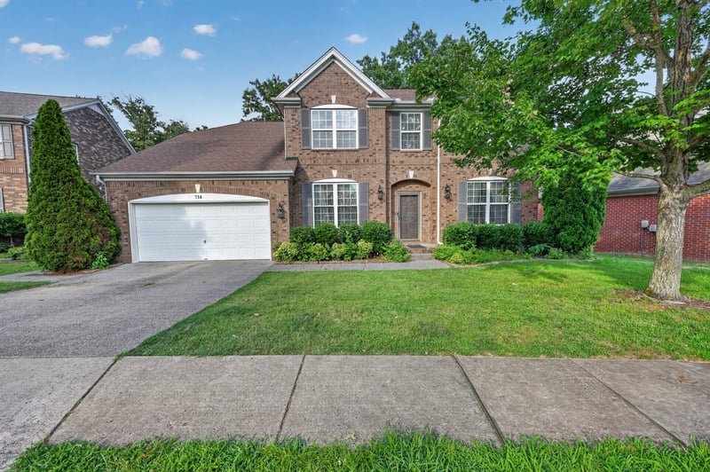 714 Crestmark Dr, Mount Juliet, TN 37122