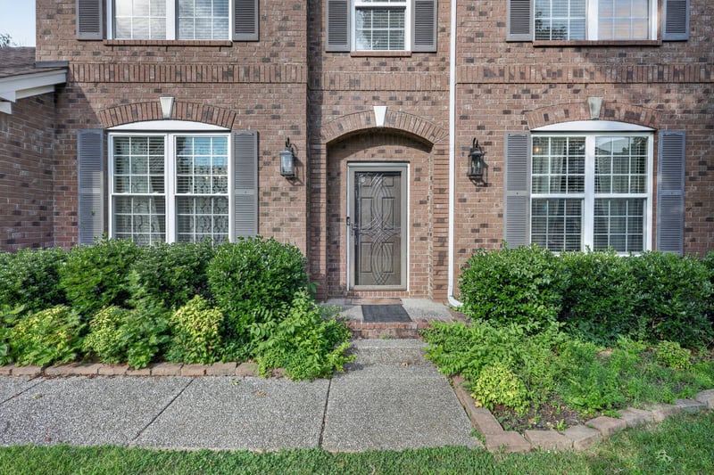 714 Crestmark Dr, Mount Juliet, TN 37122