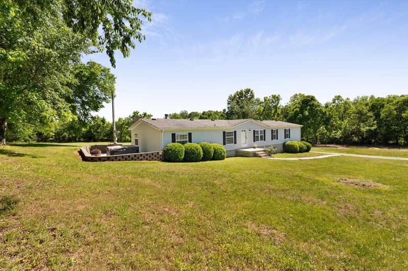 8011 Palmore Hollow Ln, Nolensville, TN 37135
