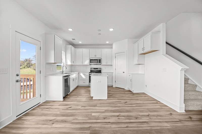 2231 Sharpstone Dr, Columbia, TN 38401