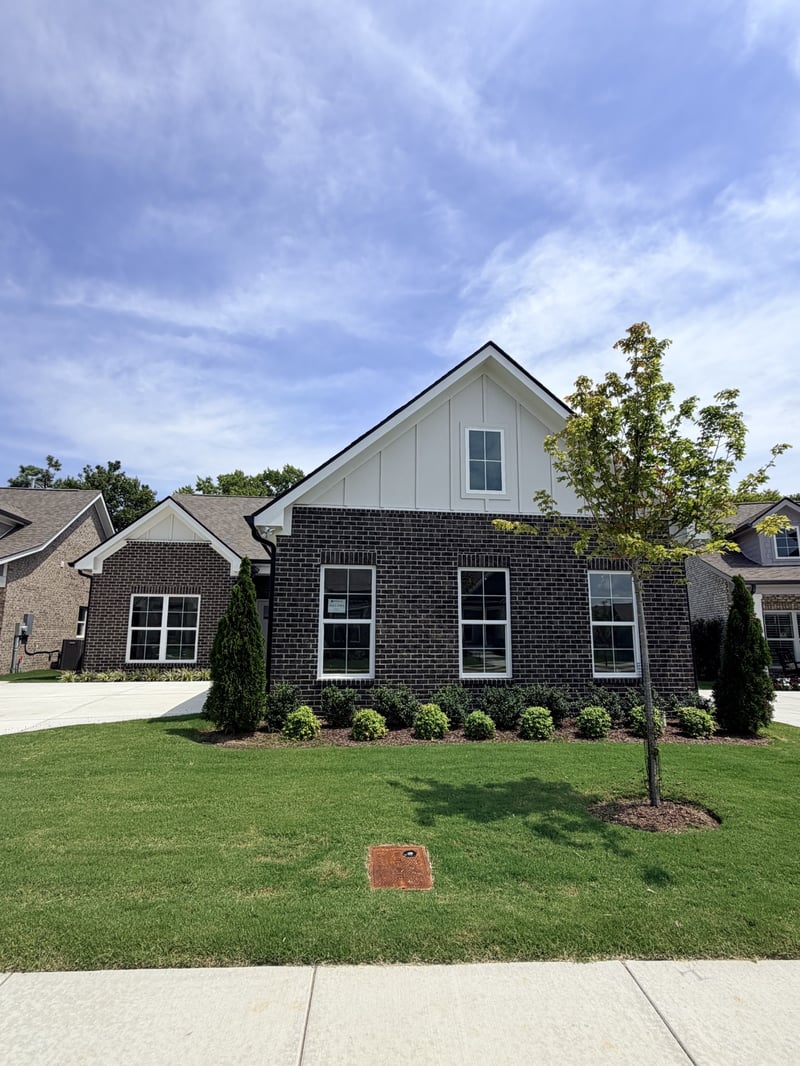 7204 Maddenwood Ln, Hermitage, TN 37076