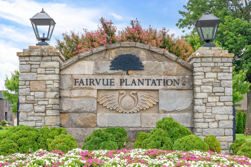 1074 Isaac Franklin Dr, Gallatin, TN 37066