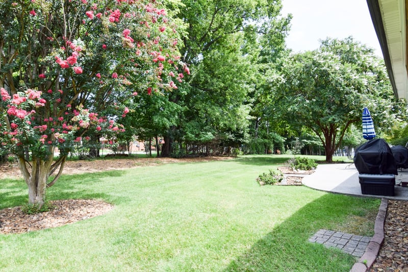 1074 Isaac Franklin Dr, Gallatin, TN 37066