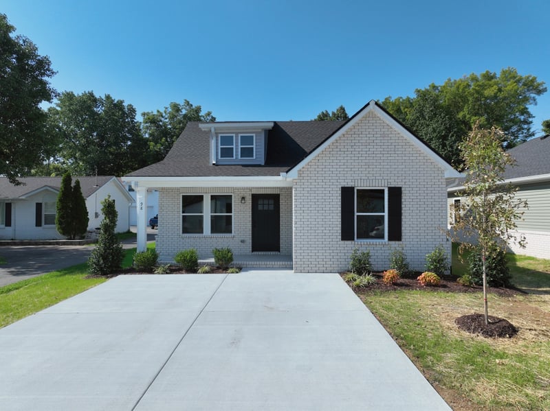 94 Donna Dr, Hendersonville, TN 37075