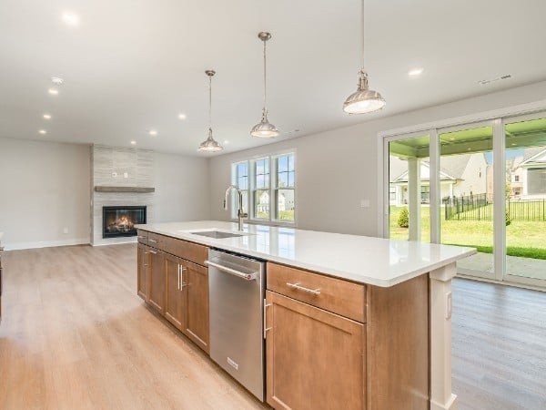 2 Tomlinson Pointe, Mount Juliet, TN 37122
