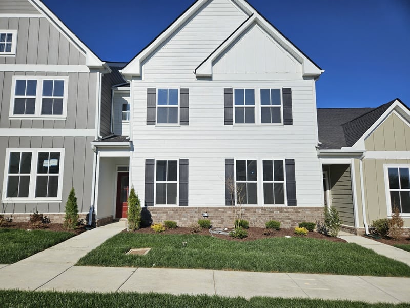 305 Stonehaus Cirlce, Antioch, TN 37013