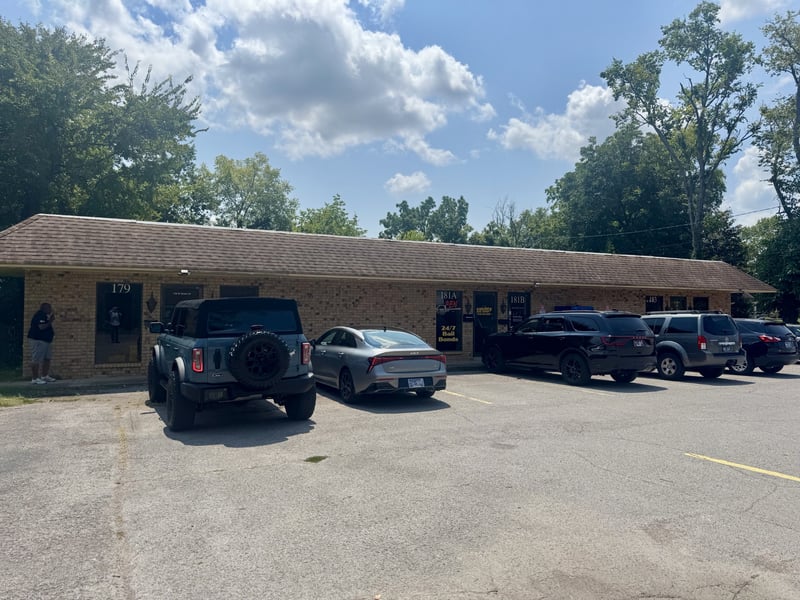 179 W Smith St, Gallatin, TN 37066