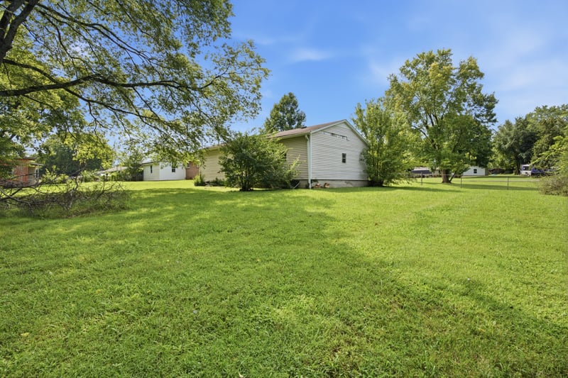 0 Tune Dr, La Vergne, TN 37086