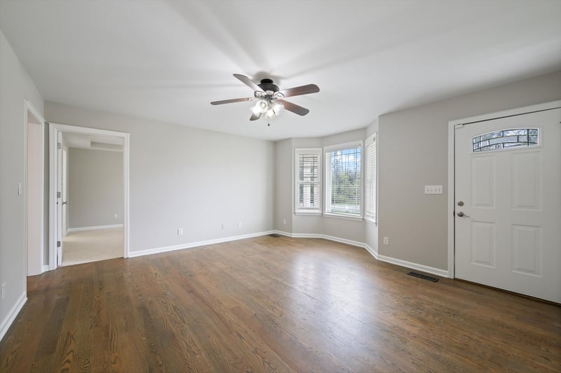 101 Birch St, Dickson, TN 37055