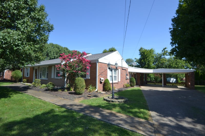 905 Joyce Ln, Nashville, TN 37216