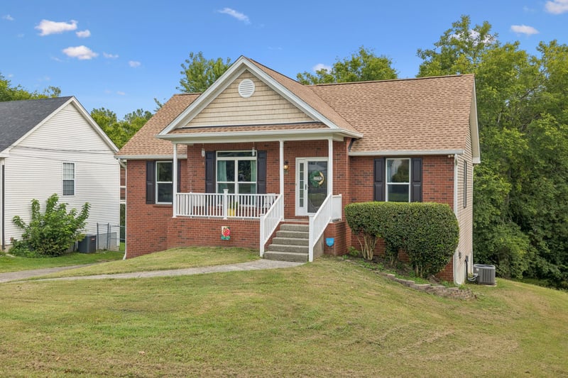 2601 Woodberry Dr, Nashville, TN 37214