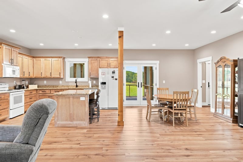 294 Running Meadows Rd, Portland, TN 37148