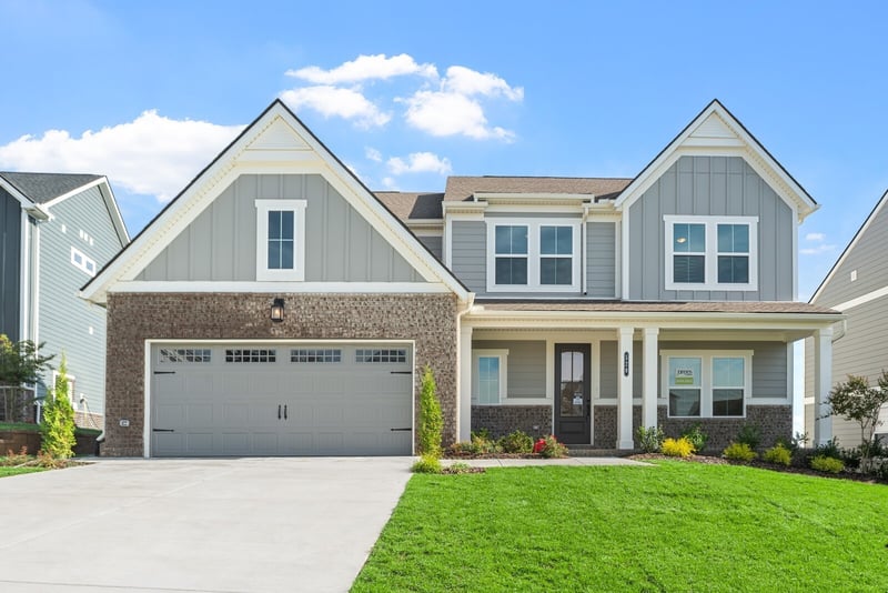 2005 Feather Stone Ct, Columbia, TN 38401
