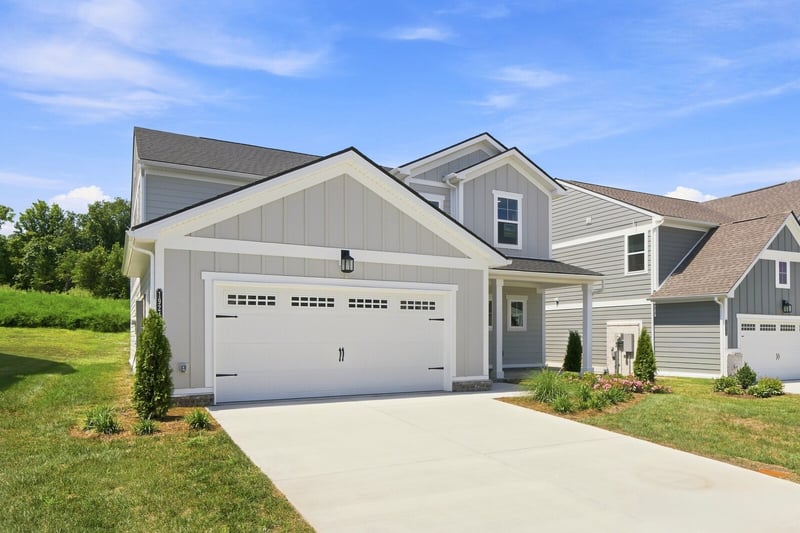 1924 Hildebrand Ln, Columbia, TN 38401