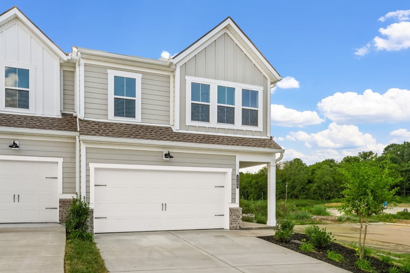 2323 Juneau Ln, Columbia, TN 38401
