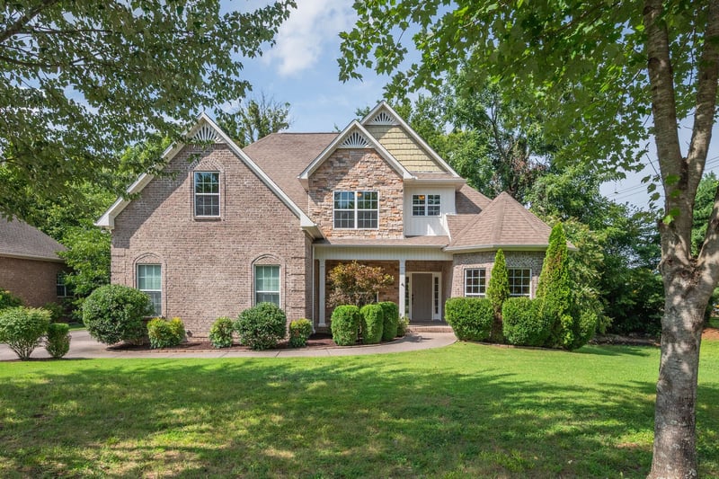 1000 Glessner Dr, Spring Hill, TN 37174