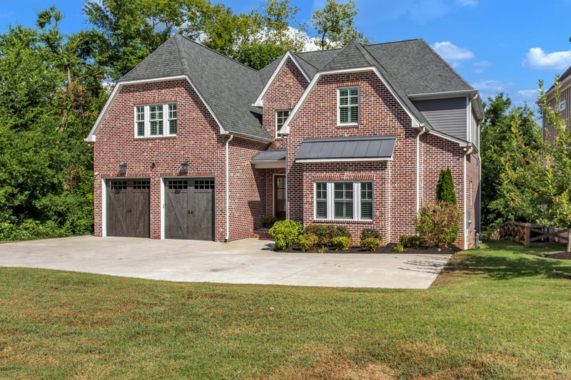 1018B Downey Dr, Nashville, TN 37205