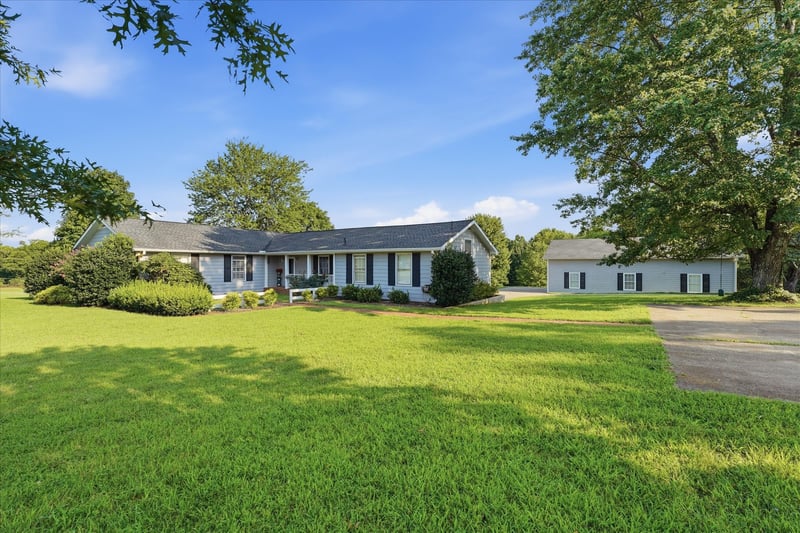 165 Blair Rd, La Vergne, TN 37086