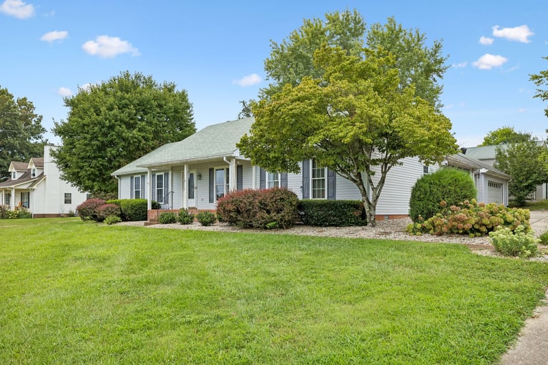 147 Flynn Rd, Gallatin, TN 37066