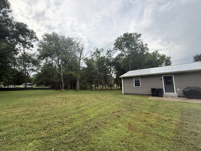 1047 River Barfield Rd, Murfreesboro, TN 37128