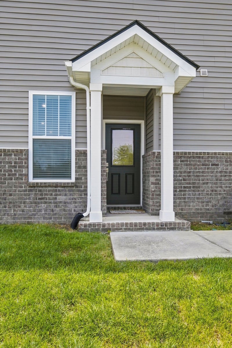 3 Torrey Pines Ln, Lebanon, TN 37087