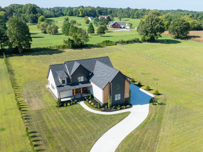6447 Hopewell Rd, Springfield, TN 37172