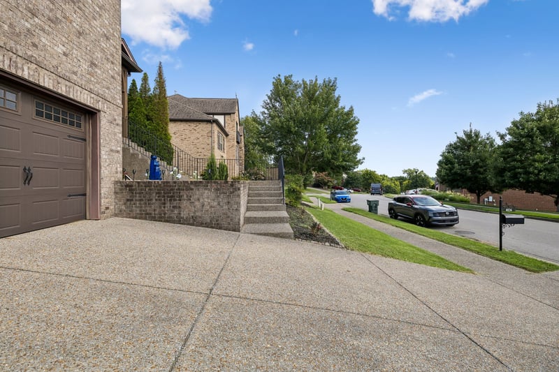 4136 Stone Hall Blvd, Hermitage, TN 37076