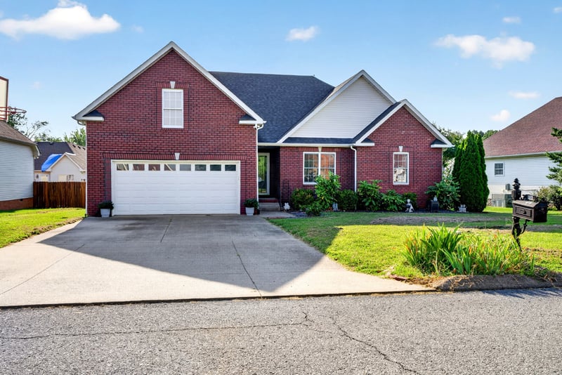 153 Brandywine Ln, Springfield, TN 37172
