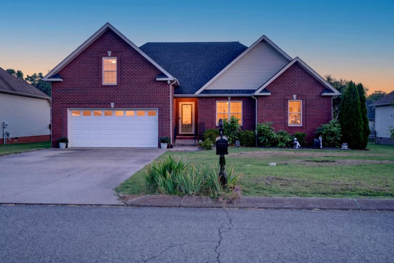 153 Brandywine Ln, Springfield, TN 37172