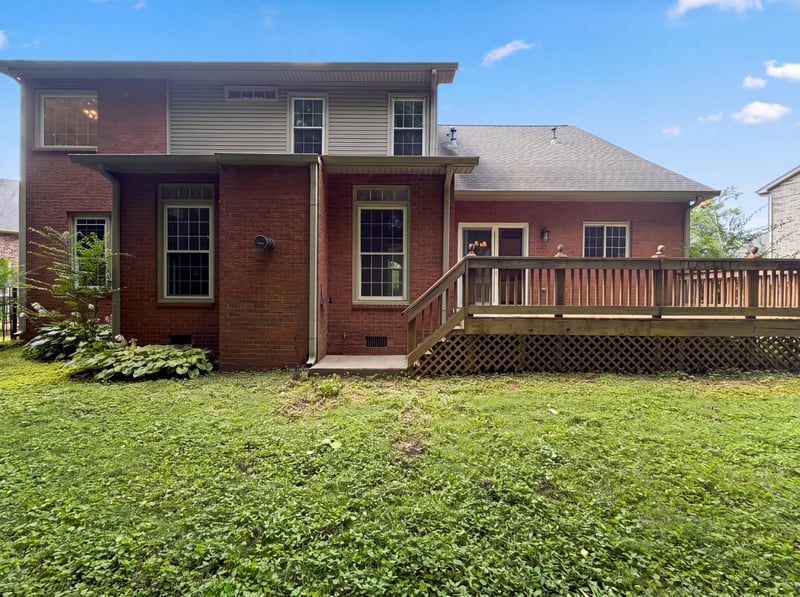 102 Shorecrest Cir, Hendersonville, TN 37075