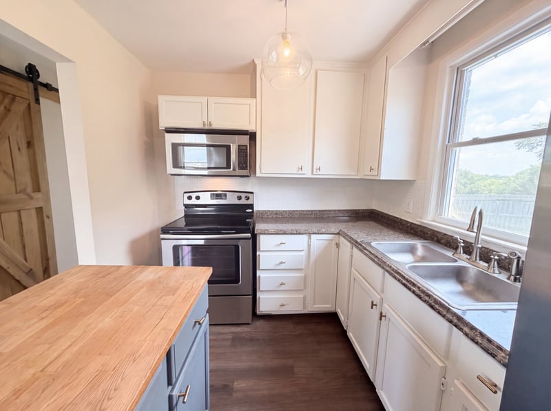 1447 Snell Blvd, Nashville, TN 37218