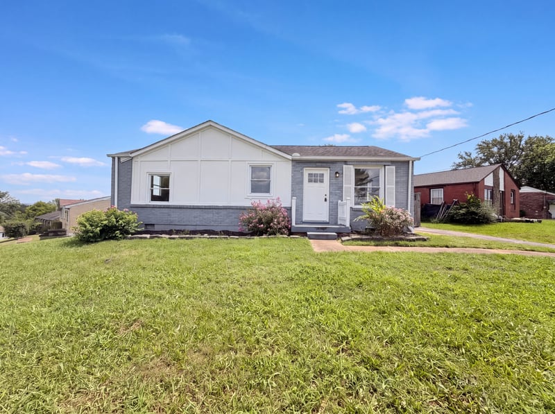 1447 Snell Blvd, Nashville, TN 37218