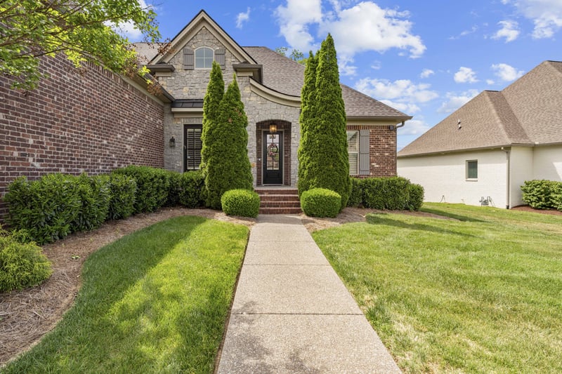 306 Charleston St, Lebanon, TN 37087
