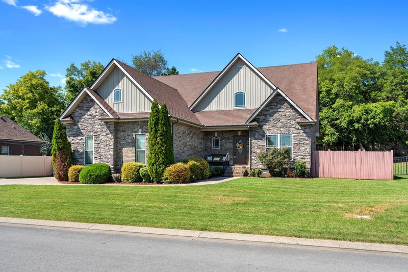 5232 Honeybee Dr, Murfreesboro, TN 37129