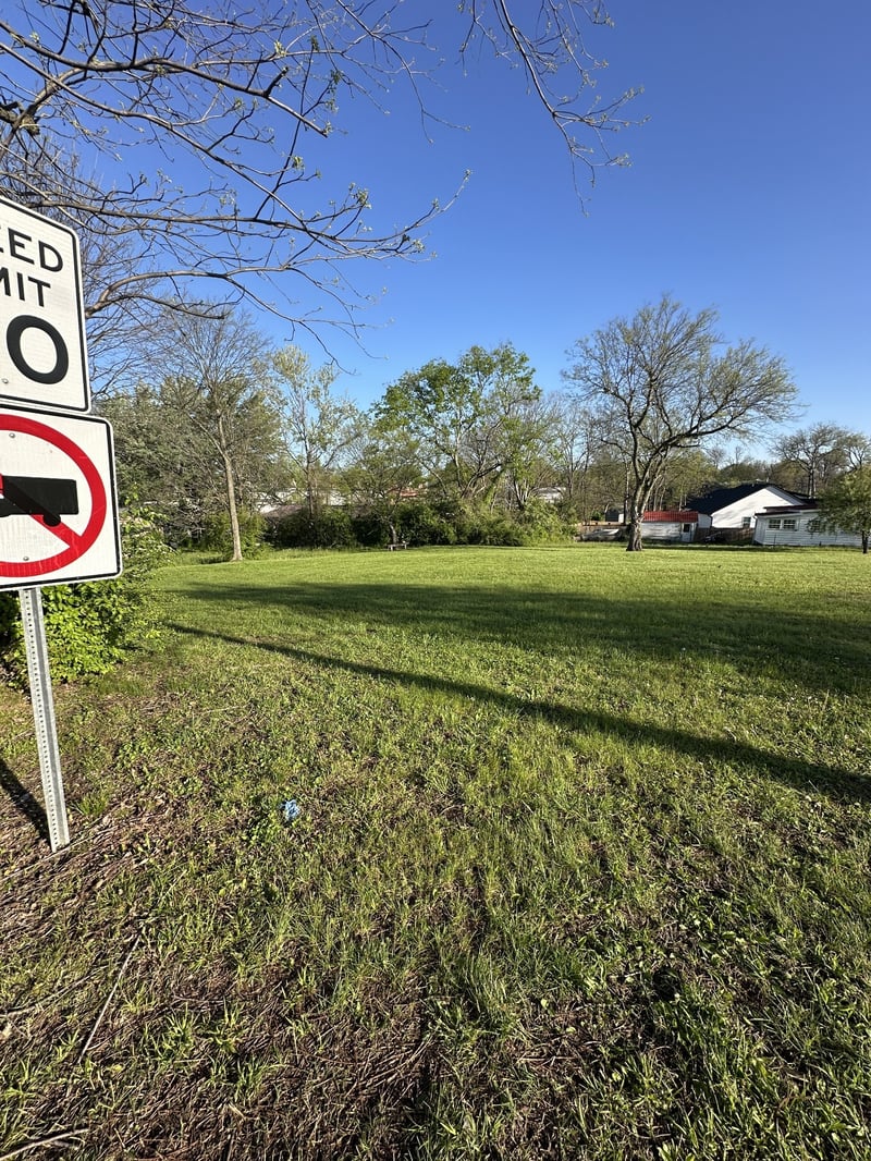 416 E Bledsoe St, Gallatin, TN 37066