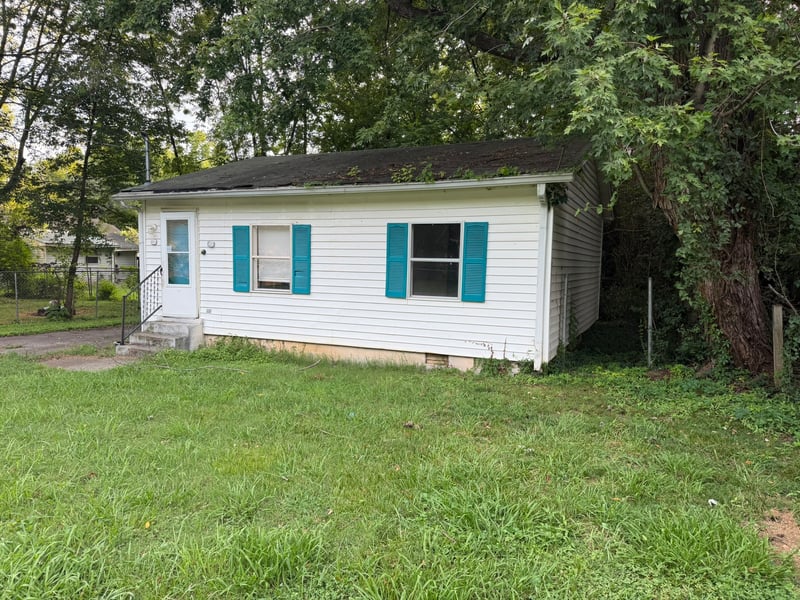 715 Lee St, Murfreesboro, TN 37130