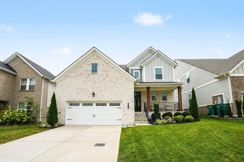 505 Stinson Ct, White House, TN 37188